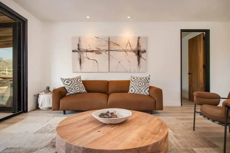 @ Marbella Lane - Perfect Desert Escape