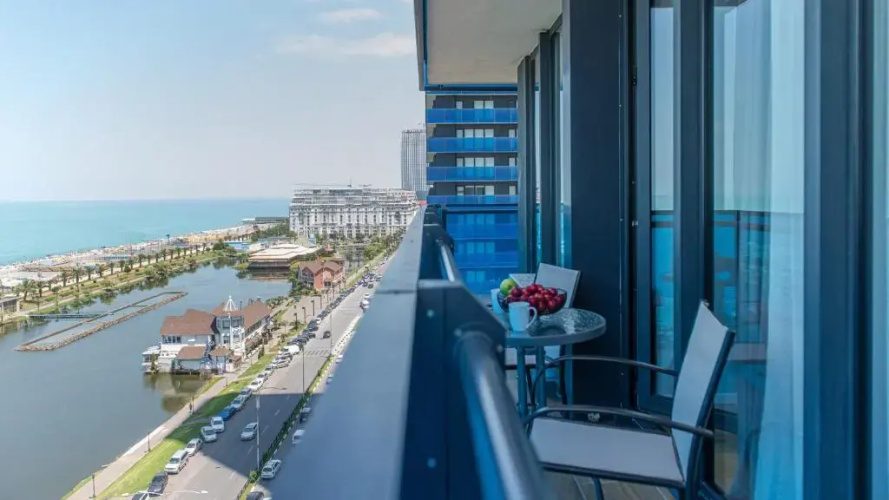 Orbi City Aparthotel