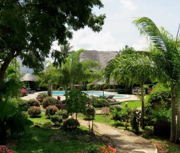 4 Bedrooms Sextuple Apartment with balcony