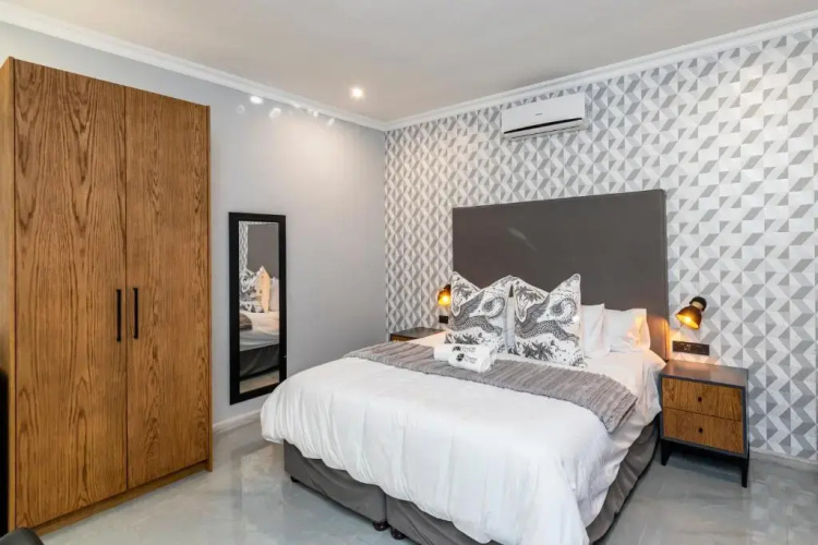 5th On Preston Guest House