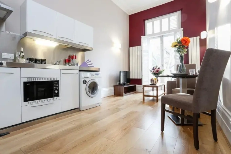 1 Bedroom Executive Double Suite
