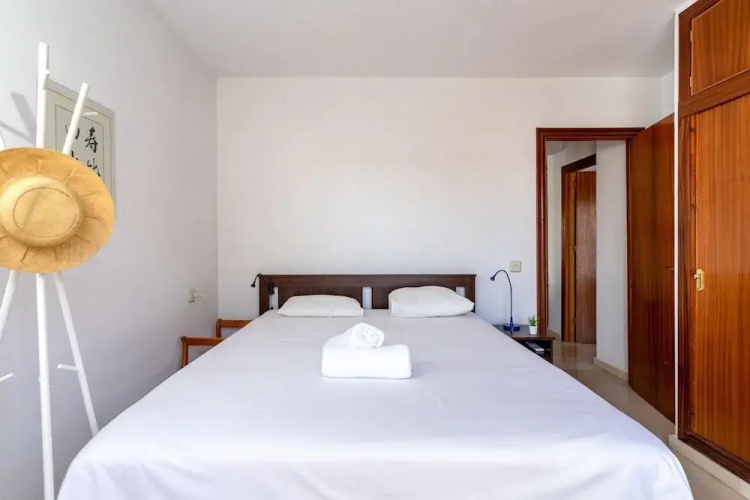 Excellent Apartment with Pool and View Ref 138