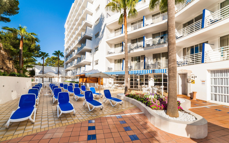 Globales Palmanova Palace - Adults Only photo 20