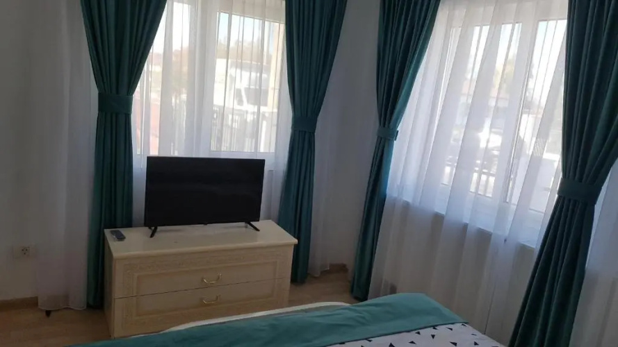 Casa Bradu Sharing Home