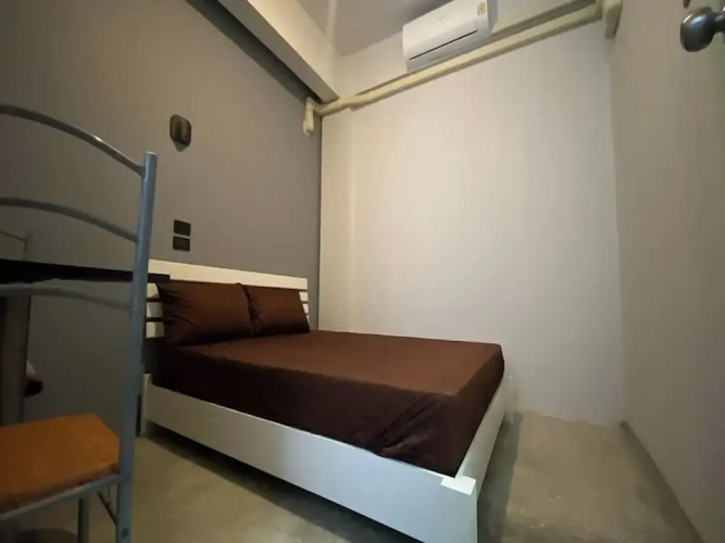 Capricorn Hostel