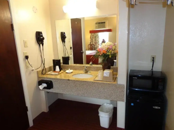 Standard Single room with view