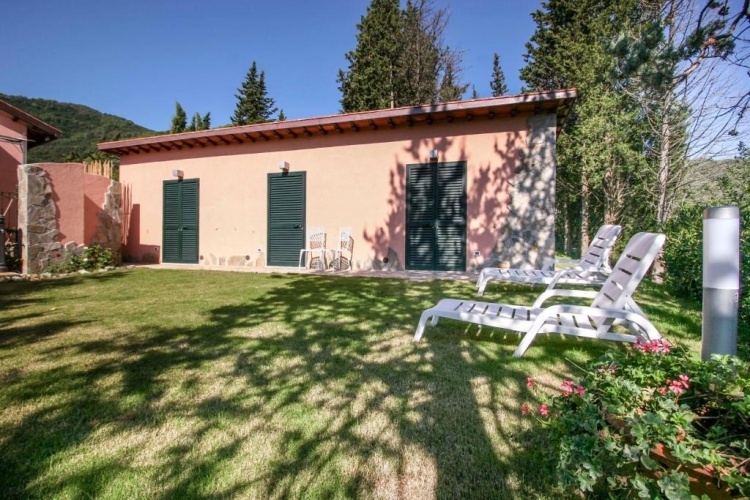 2 Bedrooms Cottage