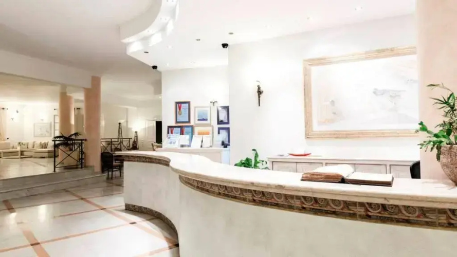 Aegean Plaza Hotel