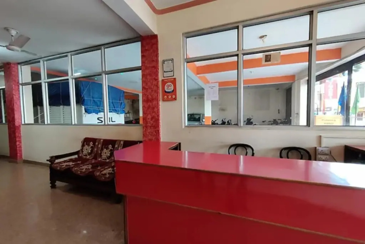 Hotel Himadri