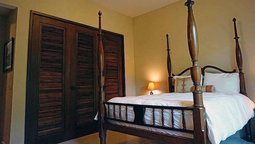5 Star Caribbean Villa