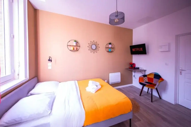 1 Bedroom Apartment