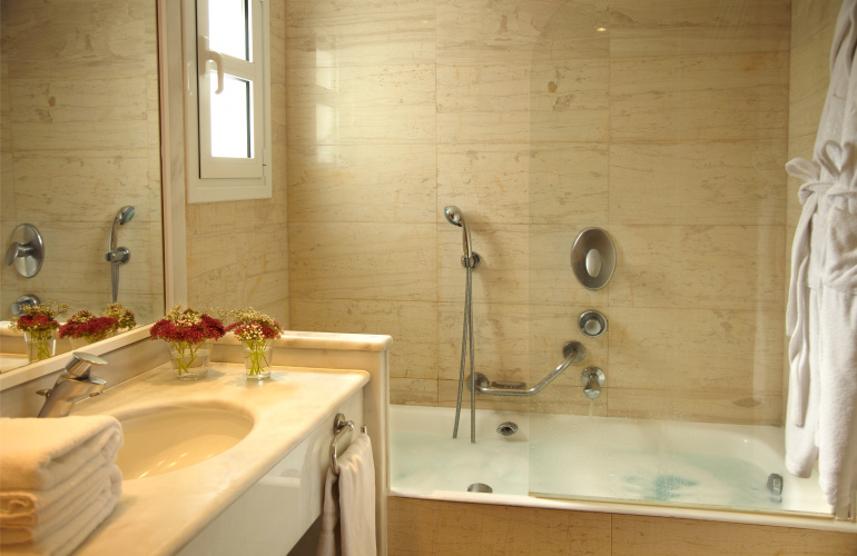 Neptune Luxury Resort photo 10