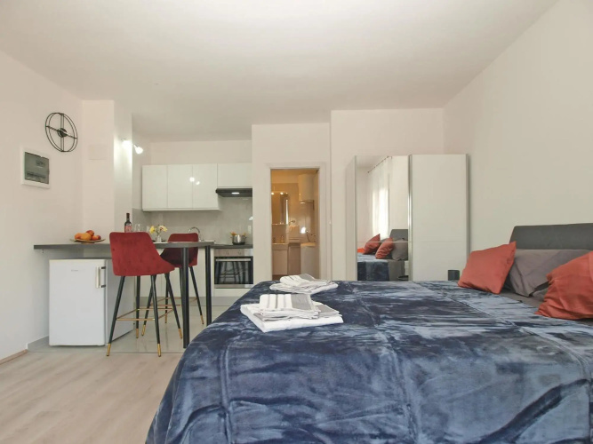 Apartment Florinda 2091
