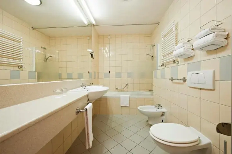 Standard Suite
