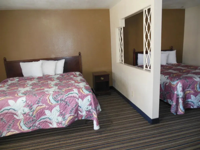 Route 66 Inn
