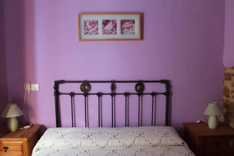 3 Bedrooms Cottage