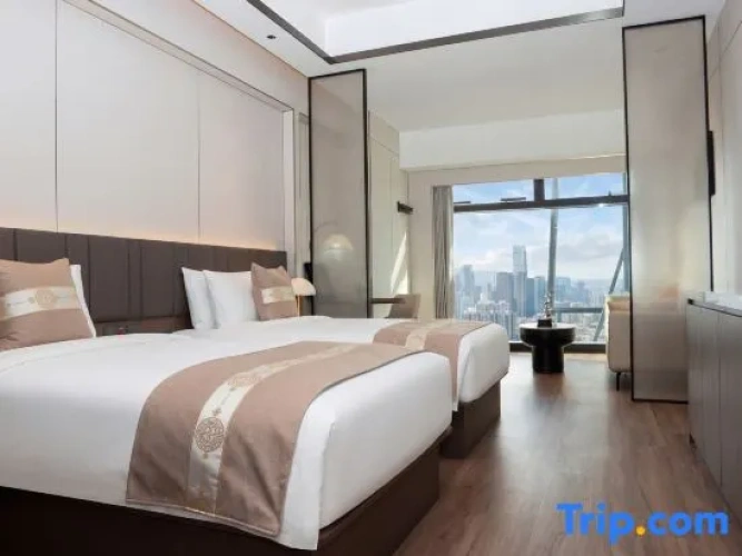 Superior Twin Suite with city view