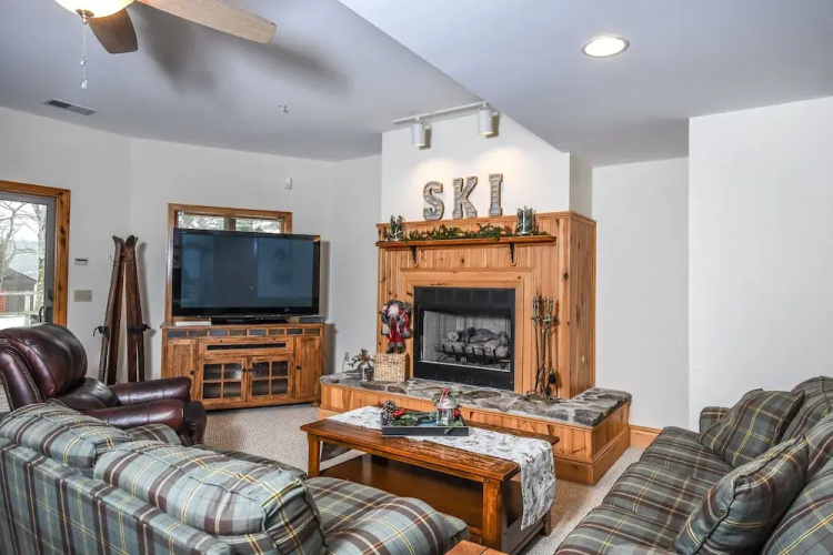 Paradise at Deep Creek 7 Bedroom House