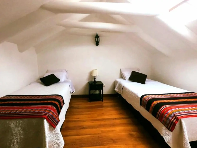 Standard Twin room