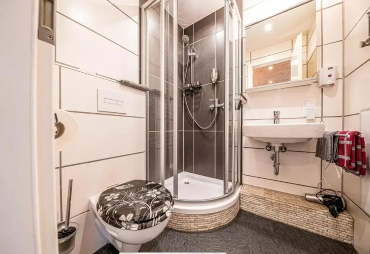 2 Bedrooms Double Apartment