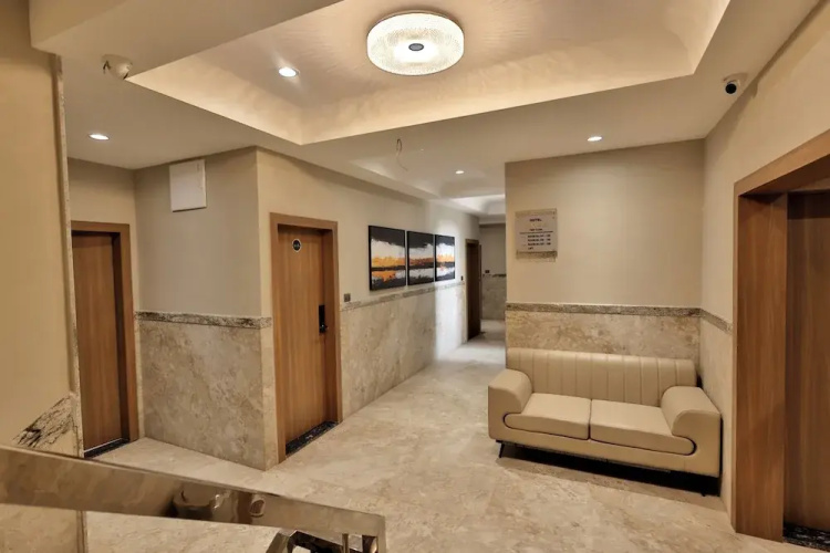 Hotel Skyvista