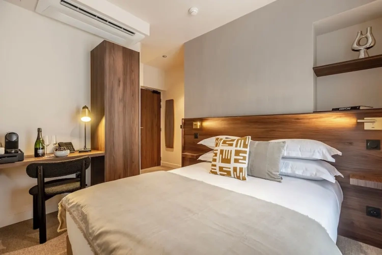 Classic room
