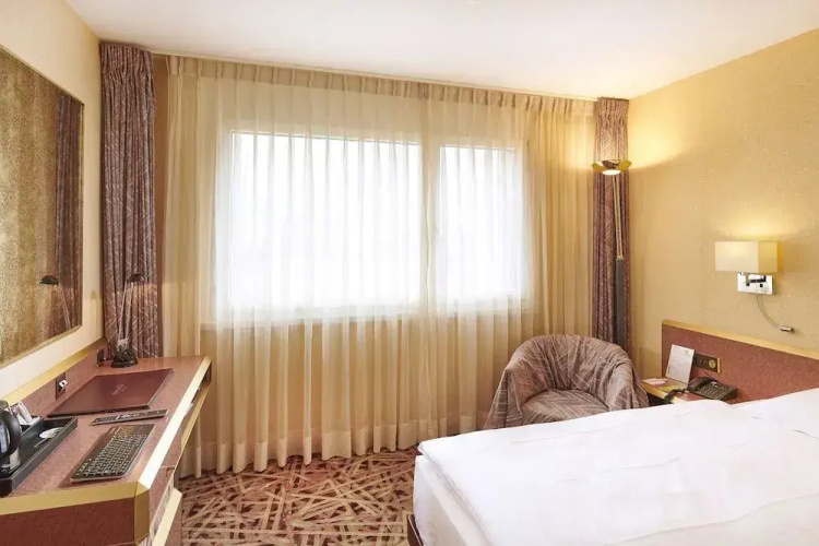 Au Parc Hotel