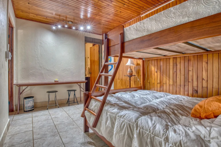 Arenal Chill Inn