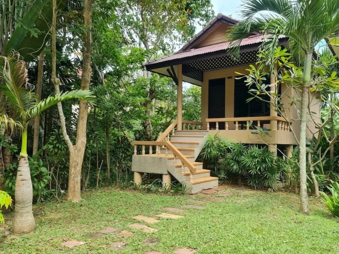 Deluxe Twin room with balcony and with garden view