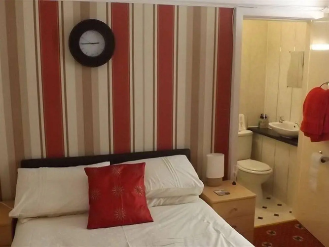 South Lea Hotel