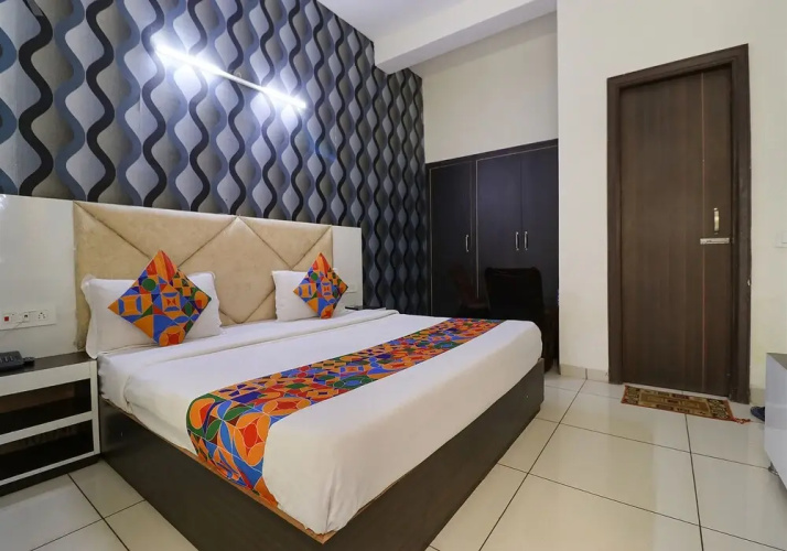 K9 Regency by OYO Rooms