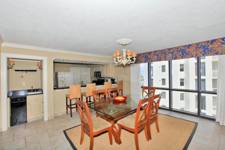 Emerald Towers by Panhandle Getaways