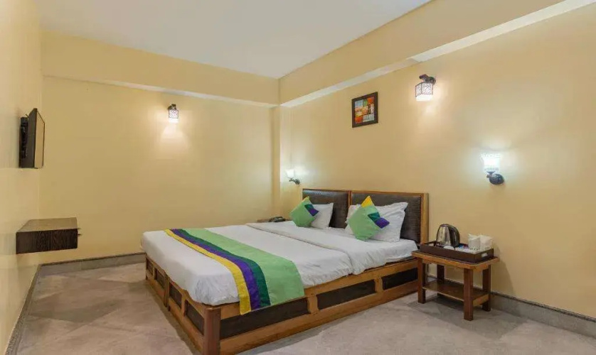 Treebo Regal Residency A Boutique