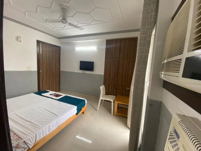 Hotel Star Pg & Rooms by Wb Inn