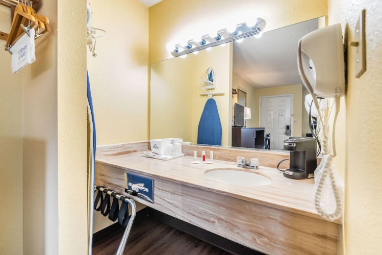 Days Inn Federal Way