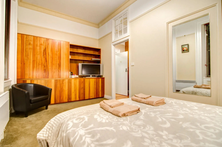 Ashcroft Apartments