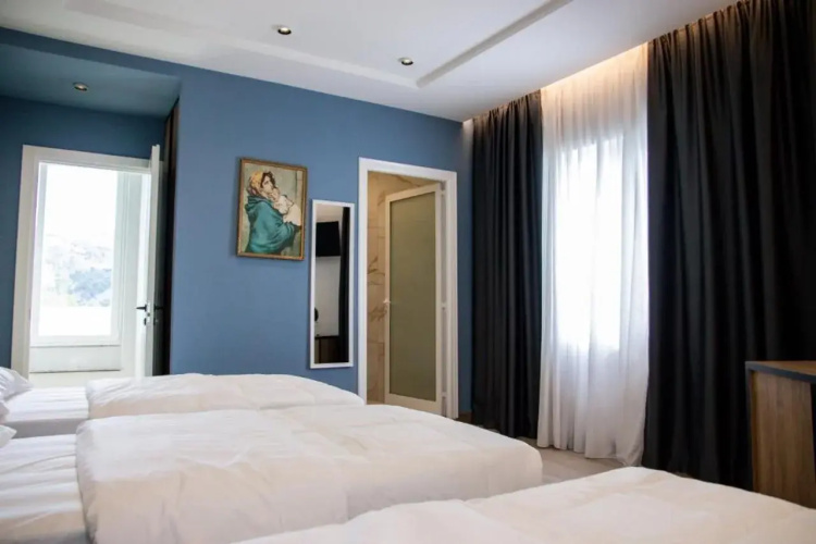 Hotel Blini