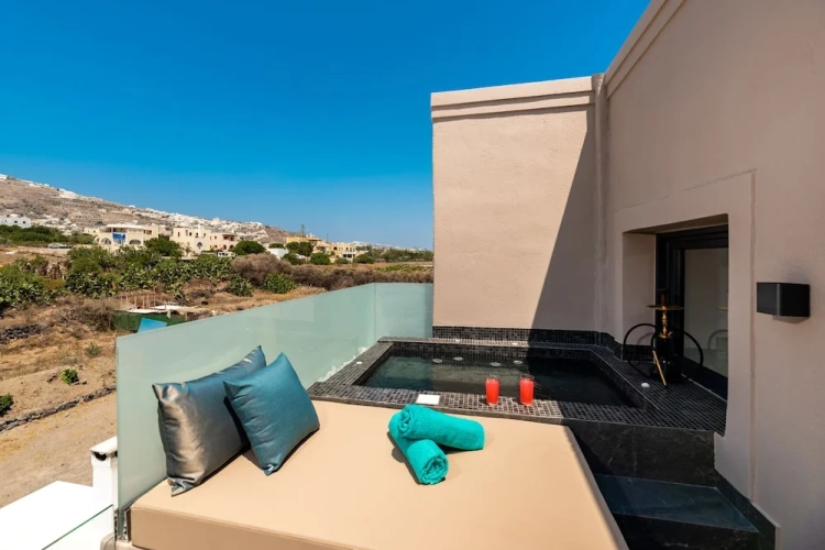 Standard Penthouse room with balcony