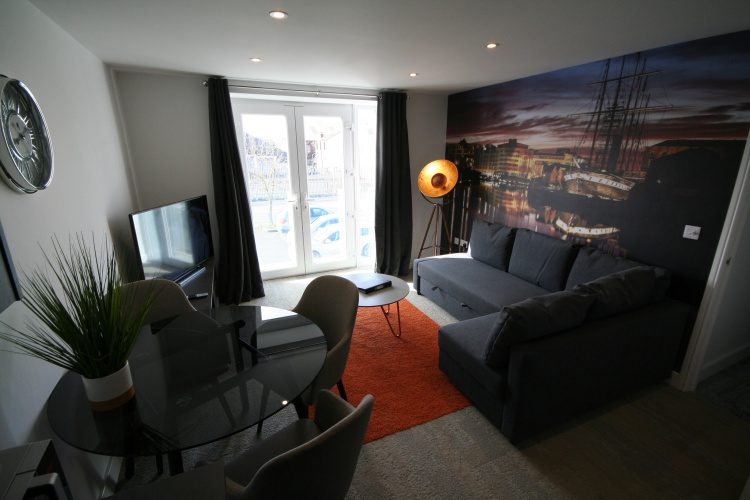 Your Apartment Brunel Loft - No.1