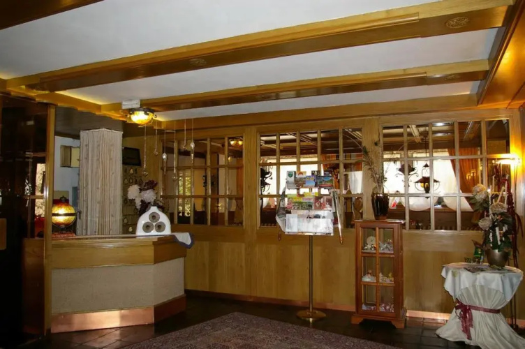 Hotel Dal Bon