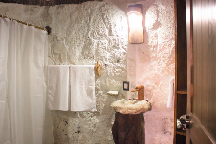 Aldea Maya-Ha Cabañas con cenotes