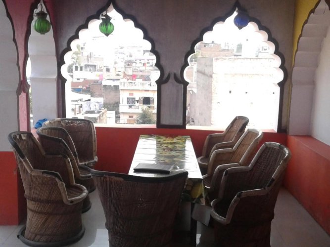 Priya Guest House
