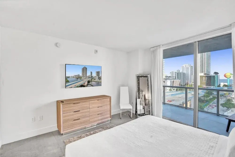 Luxury 3Bd Apartment Beachwalk