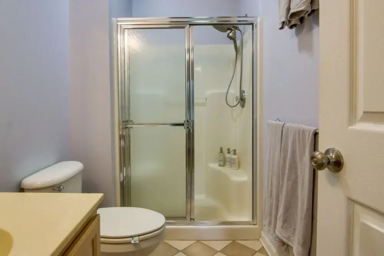 Condo w/ Pool Access ~ 2 Mi to Rehoboth Beach!