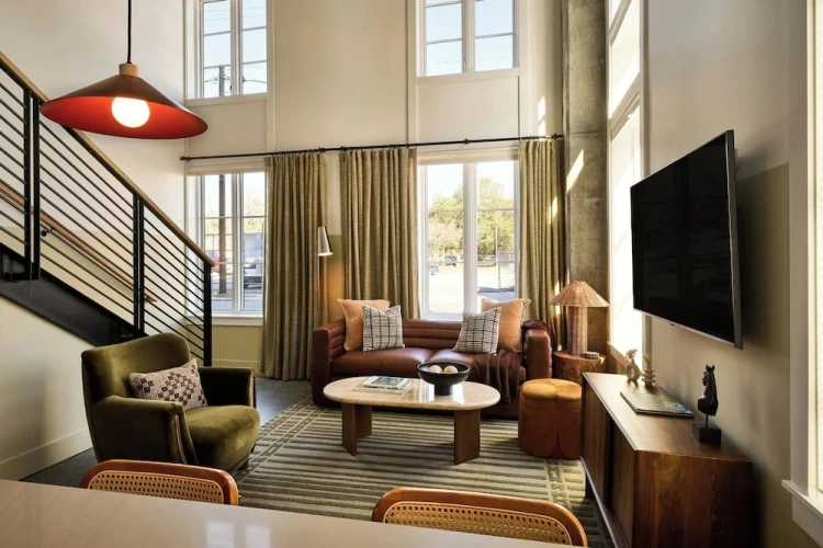 4 Bedrooms Premium Double Suite