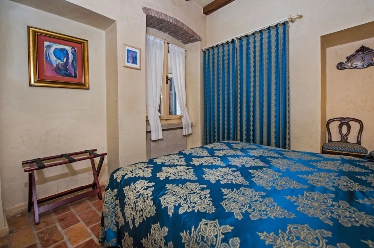 1 Bedroom Apartment with balcony and with sea view