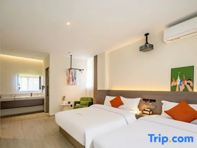Standard Twin Family room