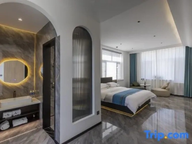 5 Bedrooms Standard Double room