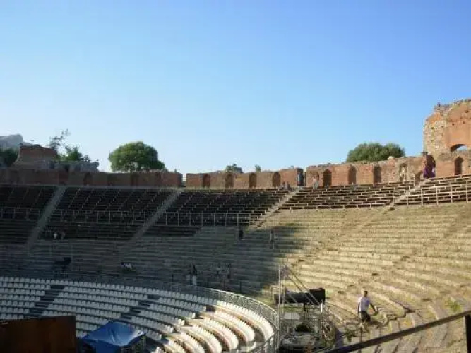 Hostel Taormina's Odyssey B