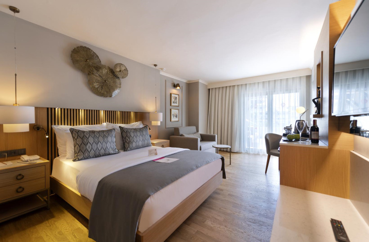 Superior room